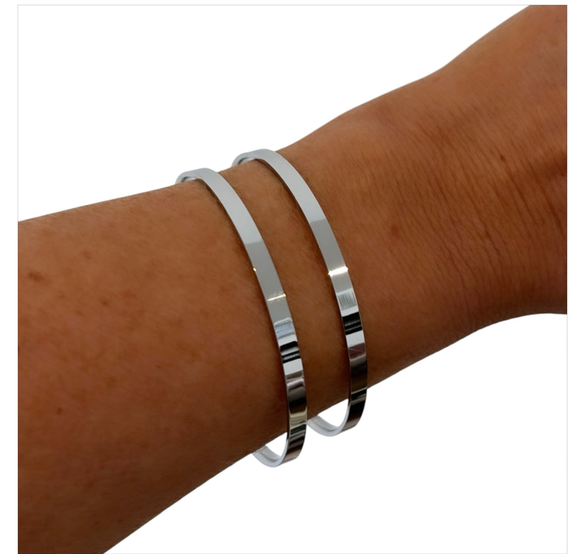 Classic silver bangle set